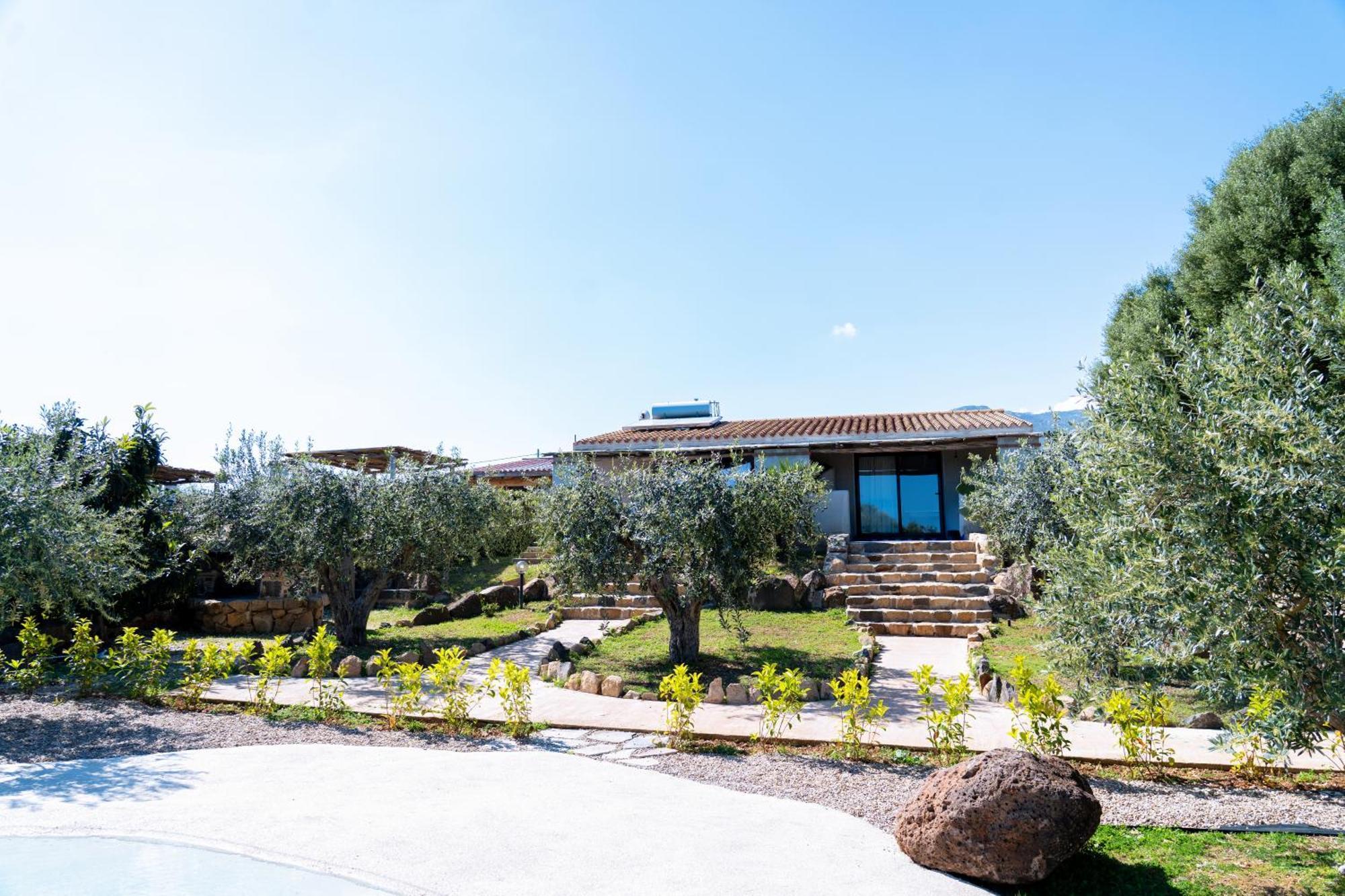 Orosei Re - Il Paradiso Degli Ulivi Con Piscina E Vista Mare Εξωτερικό φωτογραφία